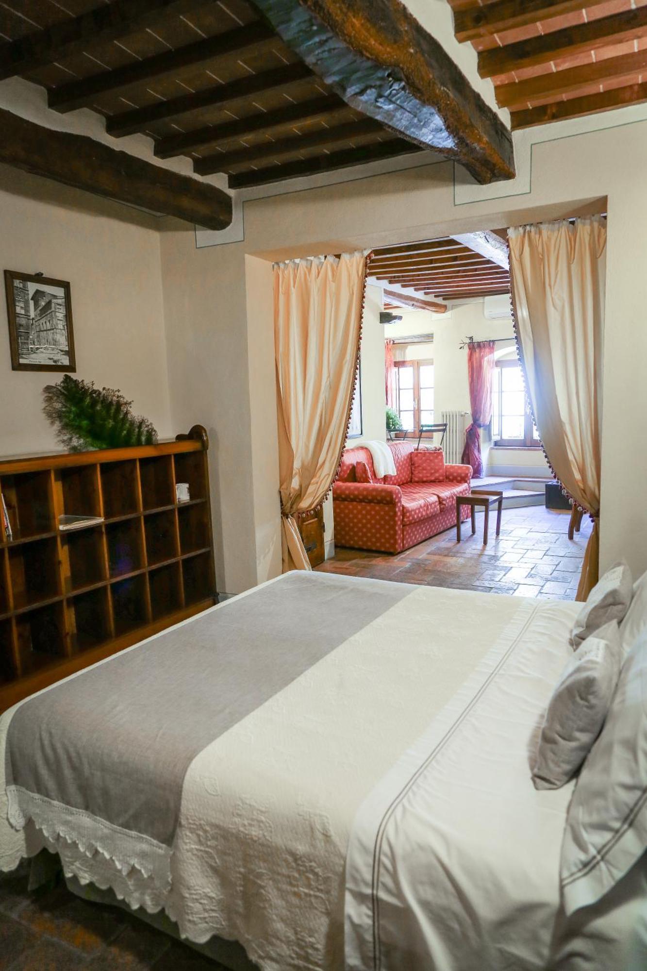 Pienzalettings "Suites" Kültér fotó